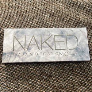 Urban Decay smoky palette